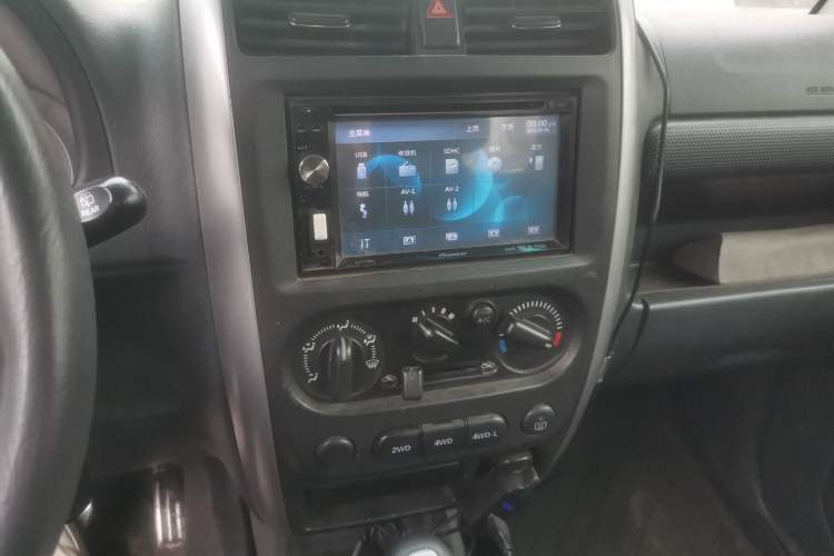 Used Suzuki Jimny 2011 1.3 AT