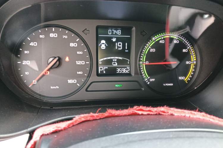 Used Roewe Clever 2022 311km QiQi BoBo Edition
