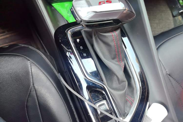 Used Buick Verano 2023 Pro GS Swift Edition Gear Lever