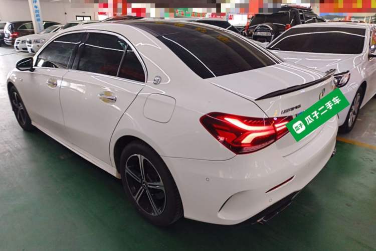 Used Mercedes-Benz A-Class 2022 Revised Version A 200 L Sport Sedan Fashionable Style Rear Left 45 Deg