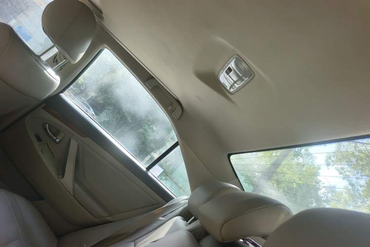 Used Toyota Camry 2011 240G Luxury Anniversary Edition
