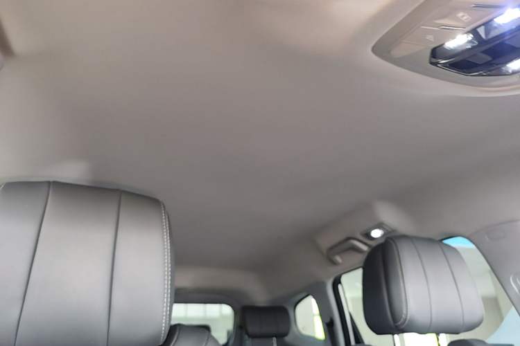 Used Chery Tiggo 8 PRO 2025 290T Two-Wheel Drive Comfort Edition