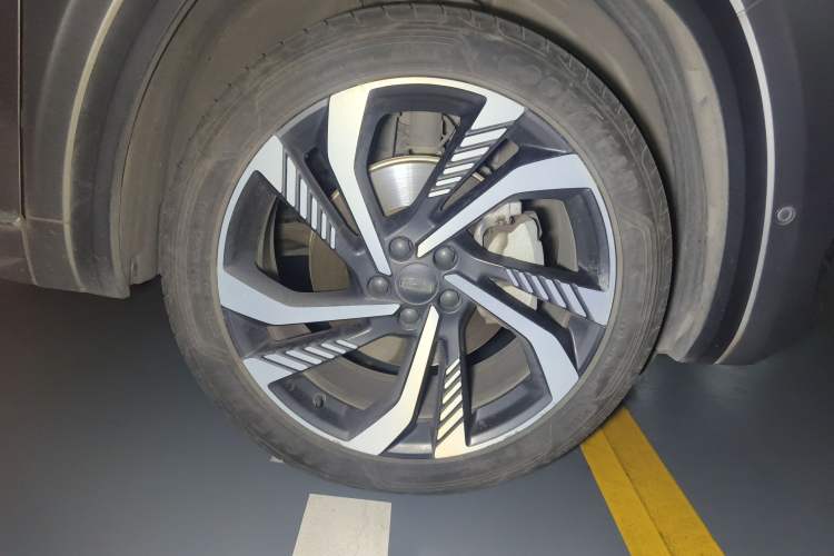 Used Geely Auto Monjaro L 2021 2.0TD DCT EVO Two-Wheel Drive Smart Luxury Version
