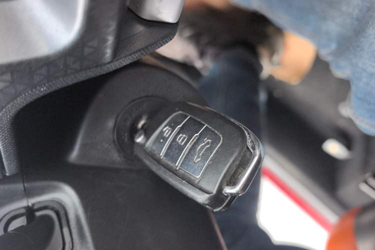 Used Geely Auto Vision X1 2017 1.3L Automatic Player Edition
