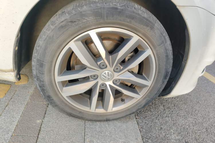 Used Volkswagen Golf 2015 1.4TSI Automatic Comfort Model
