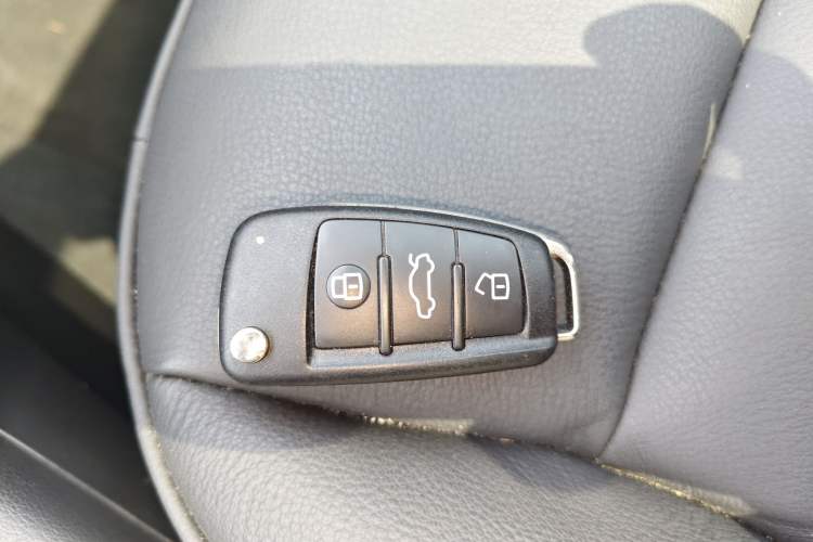 Used Audi Q3 2017 30 TFSI Fashion Model