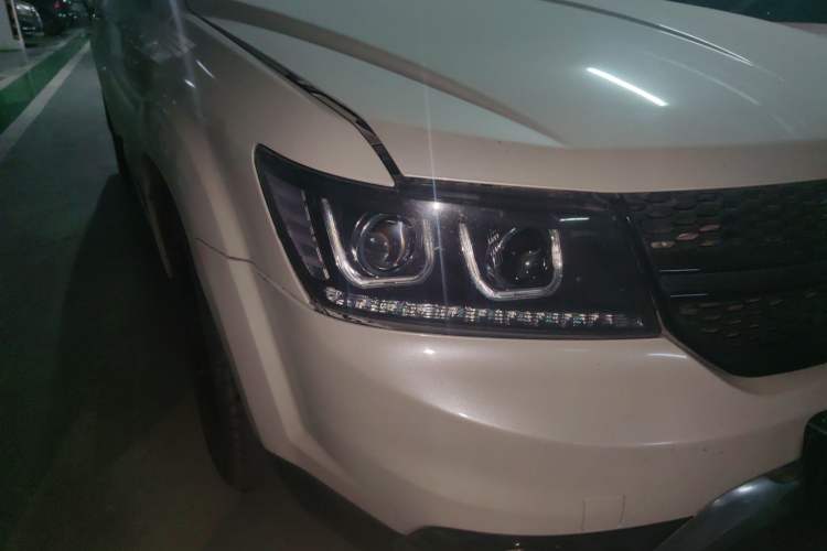 Used Dodge Journey 2014 2.4L Two-Wheel Drive Touring Edition