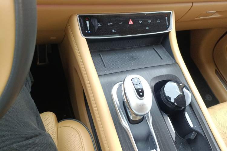 Used VOYAH Dream 2022 Low-Carbon Edition Dream+ Smart Enjoyment Package