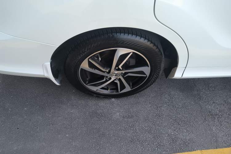 Used Honda Odyssey 2015 2.4L Luxury Edition