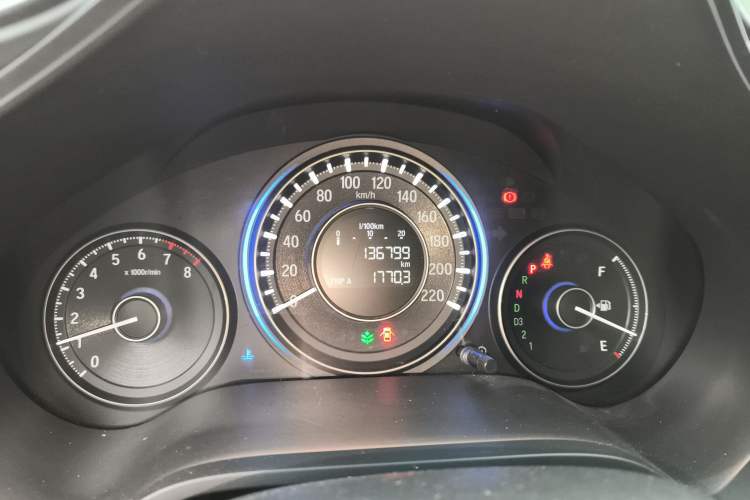 Used Honda Crider 2013 1.8L automatic luxury edition
