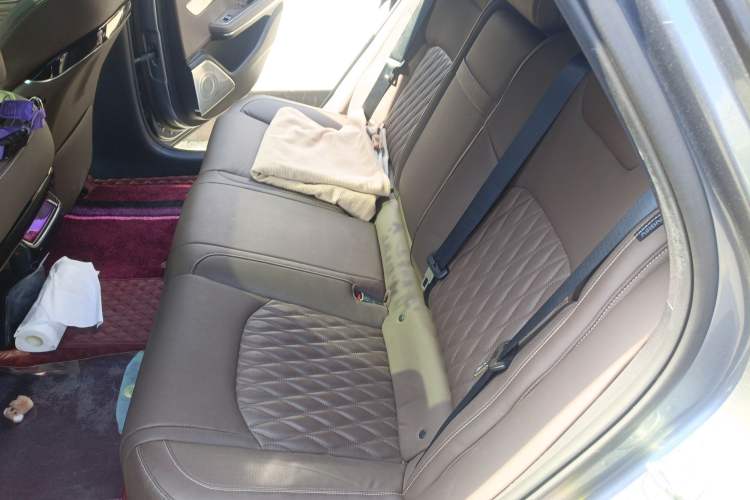 Used BYD Han 2023 DM-i Champion Edition 121KM Prestige Model