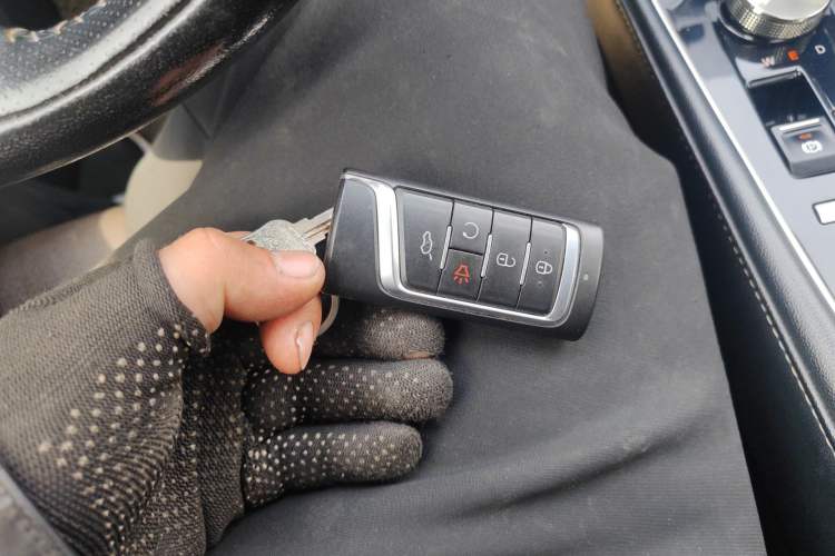 Used GAC Trumpchi GS5 2019 270T Automatic Prestige Edition Vehicle Key