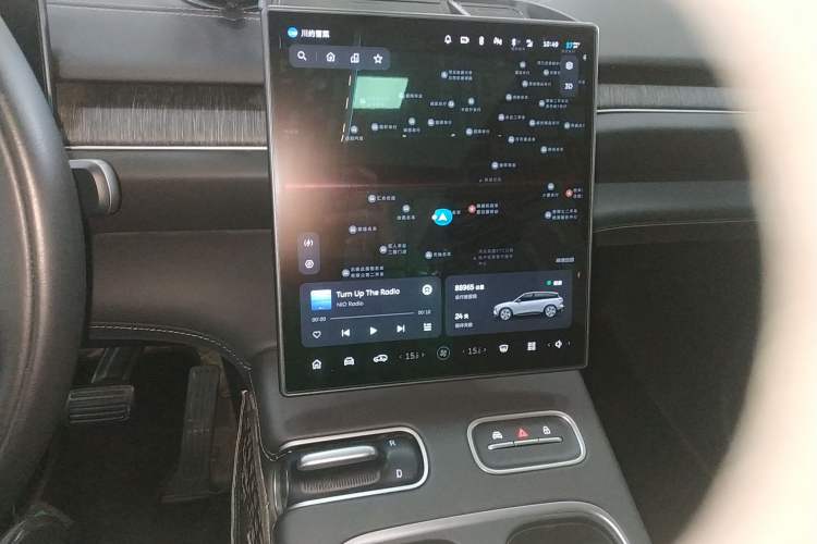 Used Nio ES6 2023 75 kWh
