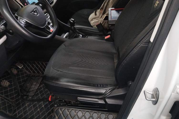 Used Jetta VS5 2022 280TSI Manual Enjoyment Version Left Front Seat