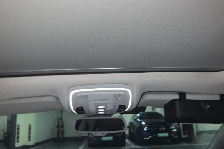 Used Audi A8 2016 A8L 45 TFSI quattro Luxury Edition Headliner