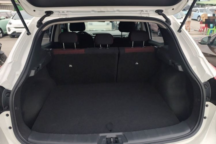 Used Nissan Qashqai 2017 2.0L CVT Elite Edition China V Standard Trunk