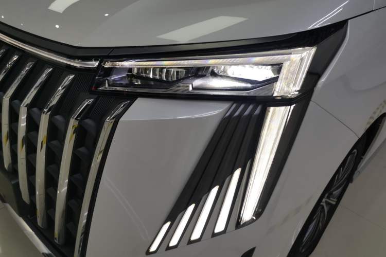 Used GAC Trumpchi M8 2024 Master Series 400T Ultimate Edition Left Front Headlight