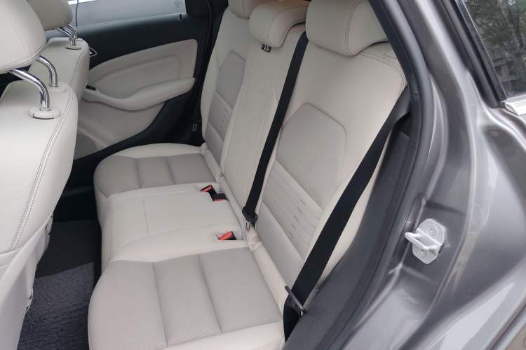 Used Mercedes-Benz B-Class 2015 B 200 Sport Edition
