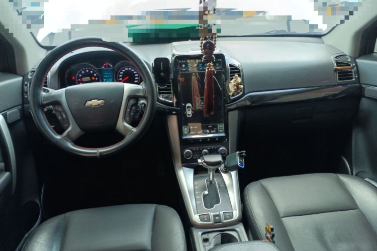 Used Chevrolet Captiva 2017 2.4L 4x4 Flagship Edition 7-Seater