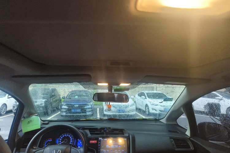 Used Honda Fit 2016 1.5L LXS CVT Comfort Sunroof Version