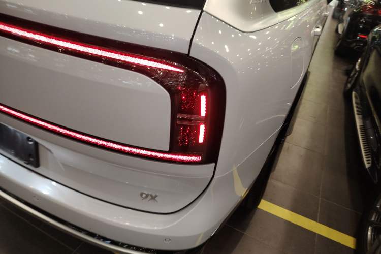 Used Zeekr 9X 2025 Ultra Edition Right Rear Taillight