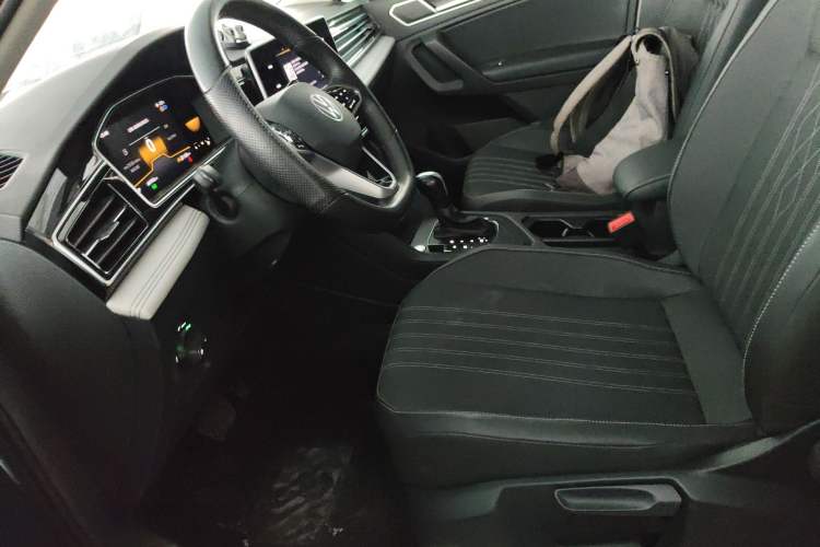 Used Volkswagen Tiguan L 2023 330TSI Automatic Two-Wheel Drive Comfort Edition