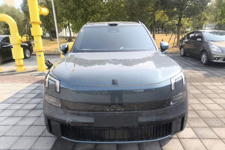 Used Lynk & Co 900 2025 2.0T Ultra