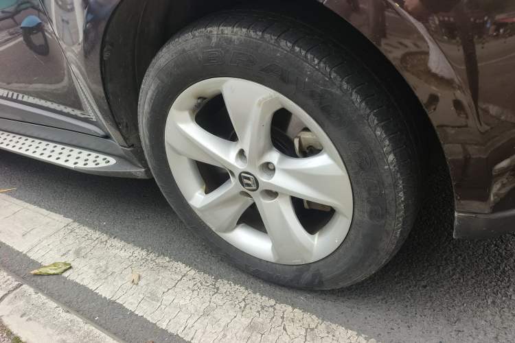 Used Luxgen Great 7 SUV 2014 2.2T Two-Wheel-Drive Smart Version
