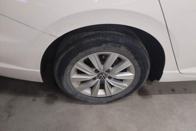 Used Volkswagen Lavida 2021 1.5L Automatic Fashion Edition
