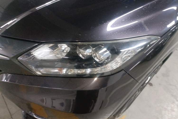 Used Honda Vezel 2017 1.8L CVT Front-Wheel Drive Pioneer Edition