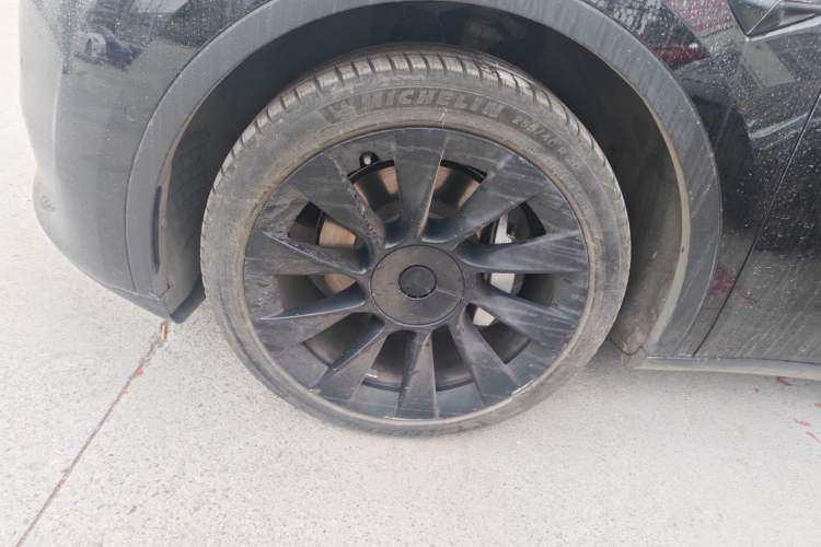 Used Tesla Model Y 2022 Rear-Wheel-Drive Version