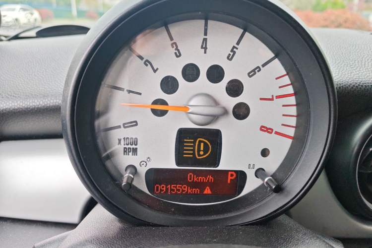 Used MINI 2011 1.6L COOPER Fun Instrument Cluster