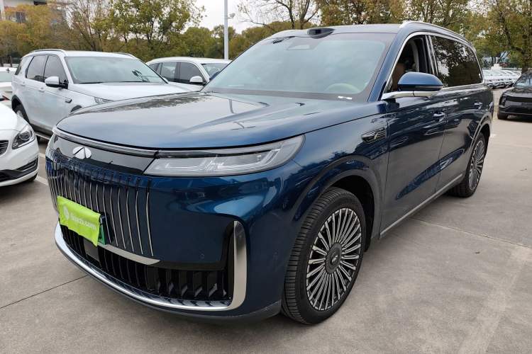 Used Chery T11 2026 Model 220 All-Wheel Drive Family Fun Edition