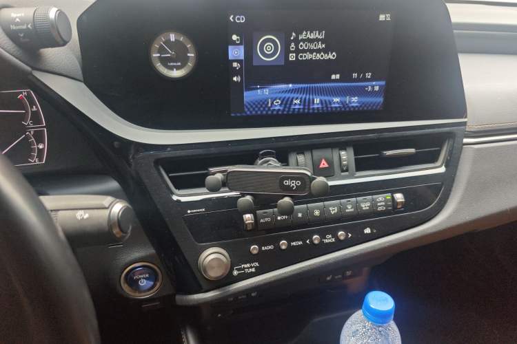 Used Lexus ES 2021 300h Deluxe Edition