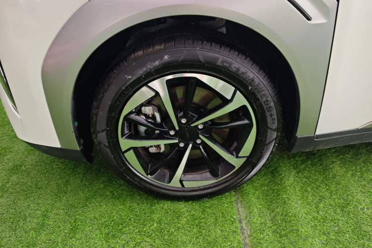 Used AION Y 2024 Younger Star Edition