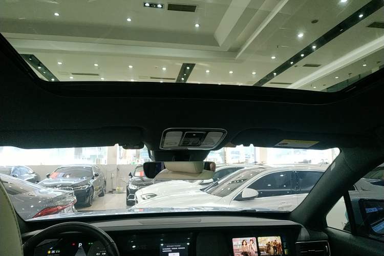 Used Li Auto ONE 2021 Extended-Range 6-Seater Version
