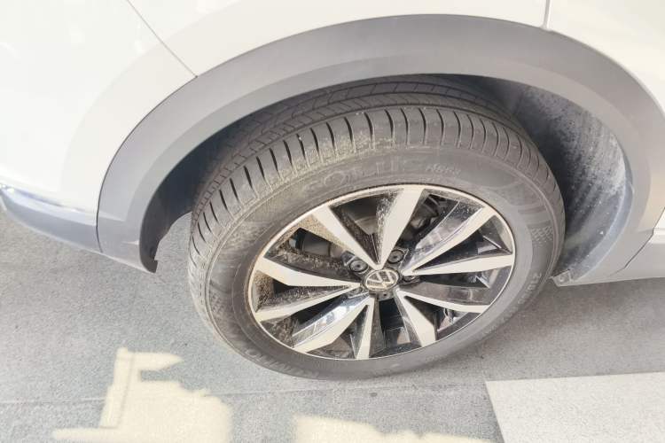 Used Volkswagen T-ROC 2023 280TSI DSG Two-Wheel Drive Time Edition