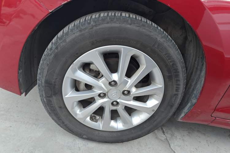 Used Hyundai Verna (new generation) 2016 1.4L Manual Cool Edition GLS