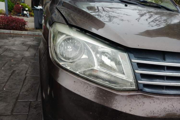 Used Dongfeng Fengon 330 2014 1.3L Manual Utility Version DK13-07 Right Front Headlight
