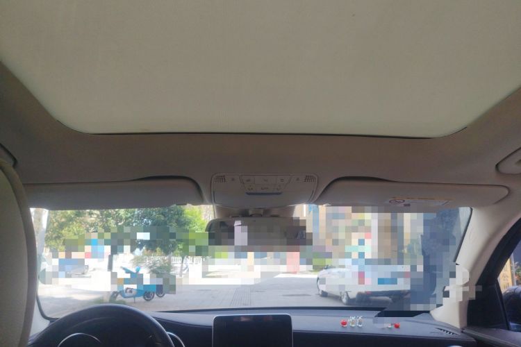 Used Mercedes-Benz GLC 2019 Facelift GLC 260 L 4MATIC Luxury Model
