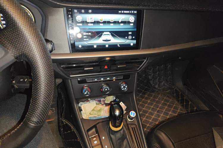 Used Volkswagen Lavida 2019 1.5L Automatic Fashion Edition China VI