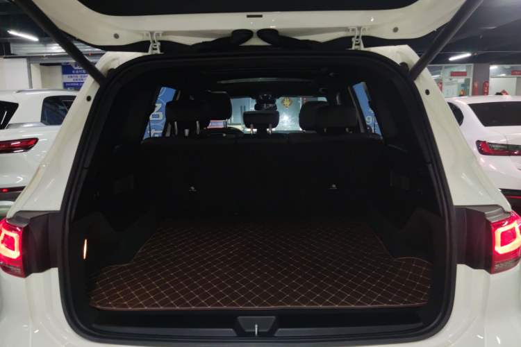 Used Mercedes-Benz EQB 2022 EQB 260 Trunk