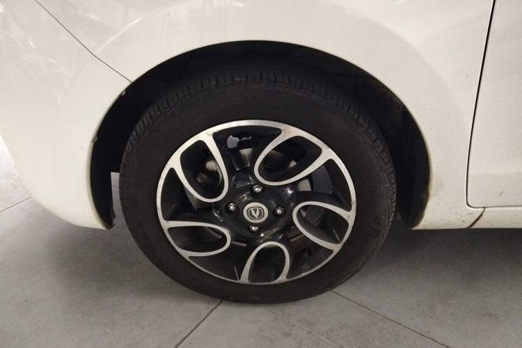 Used CHANGAN Benni 2015 1.4L IMT Luxury Model China V Standard
