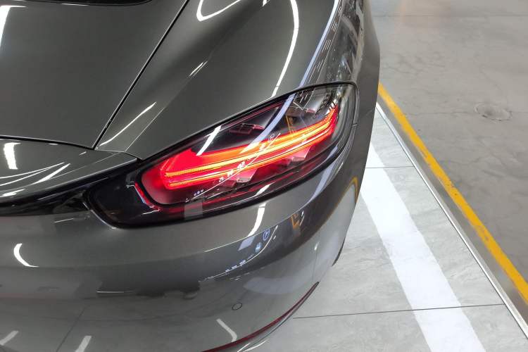 Used Porsche 718 2020 Cayman 2.0T