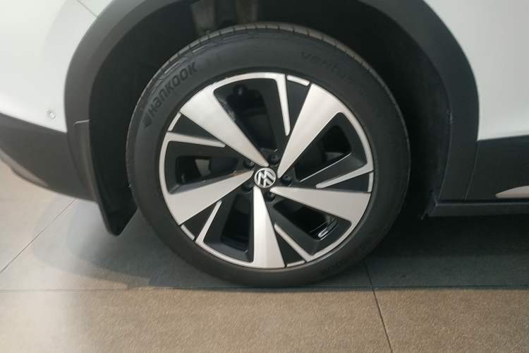 Used Volkswagen ID.6 X 2022 Smart Enjoyment Long-Range Edition
