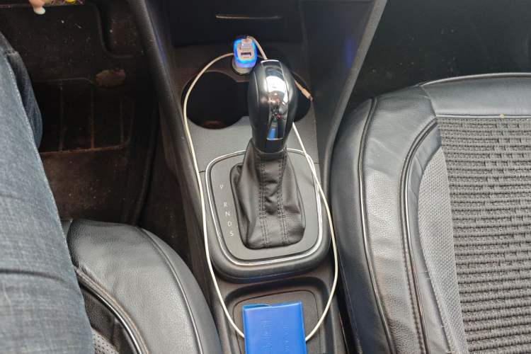 Used Volkswagen Polo 2016 1.4L Automatic Trendy Model Gear Lever