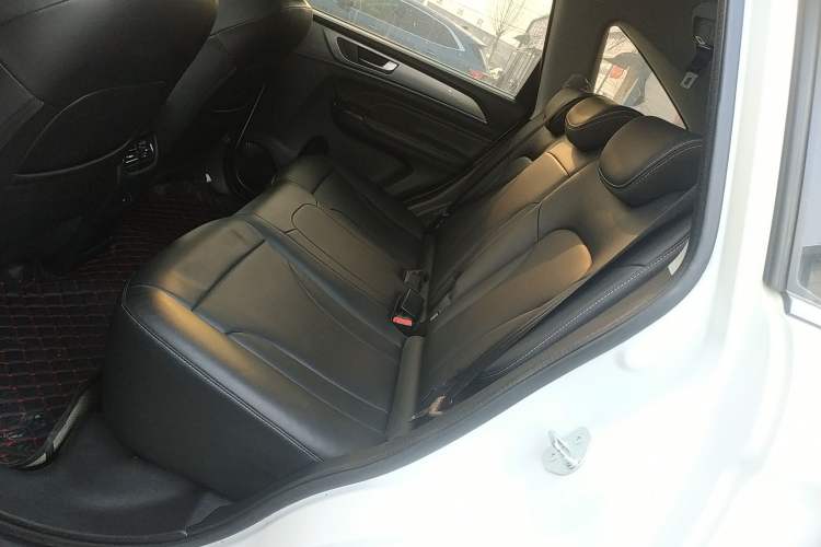 Used Haval M6 2021 PLUS 1.5T DCT Luxury Smart Connectivity Model
