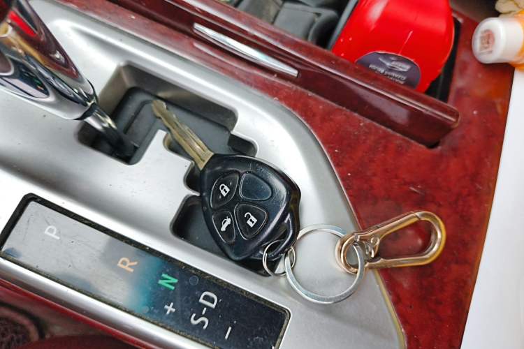 Used Toyota Camry 2013 2.0G Comfort Edition
