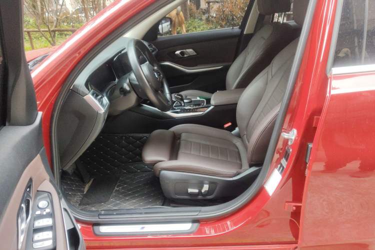 Used BMW 3 Series 2021 Facelifted 320Li M Sport Package
