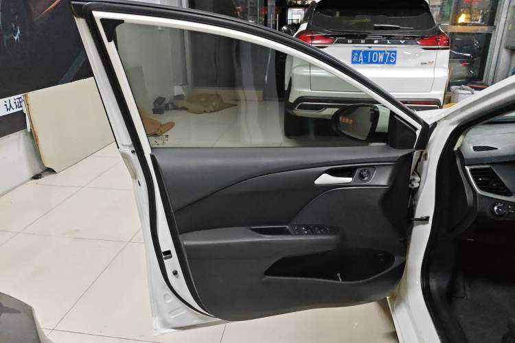 Used Chevrolet Cavalier 2019 320 Automatic Enjoyment with Sunroof